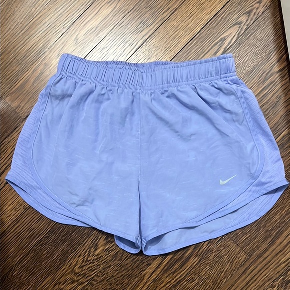 Nike Women's Light Purple Running Shorts - Picture 1 of 1